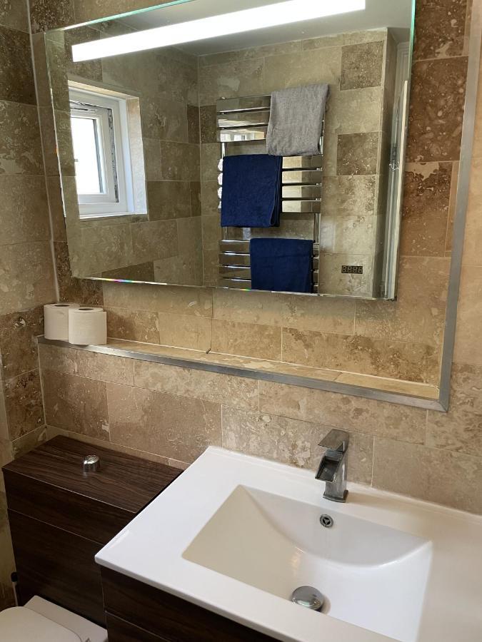 Beautiful Apartment Right Off Of Broadway Market 伦敦 外观 照片
